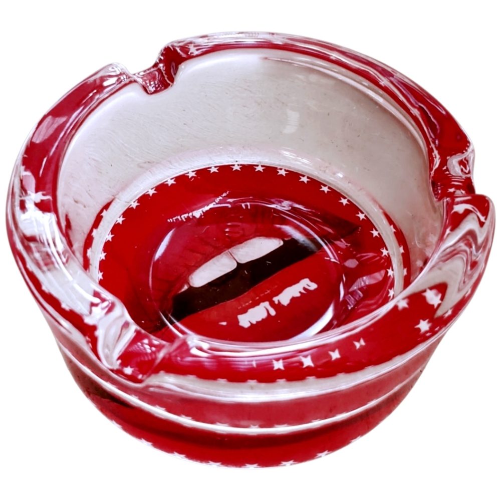 Red and Pink Lip Design Ashtray-New 3x3
